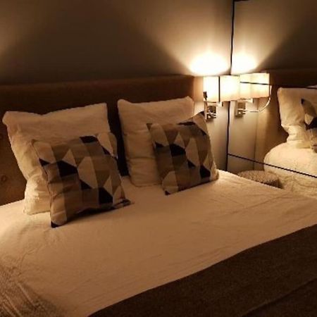 Cosy 3 Pieces En Face De La Gare Lejlighed Rambouillet Eksteriør billede
